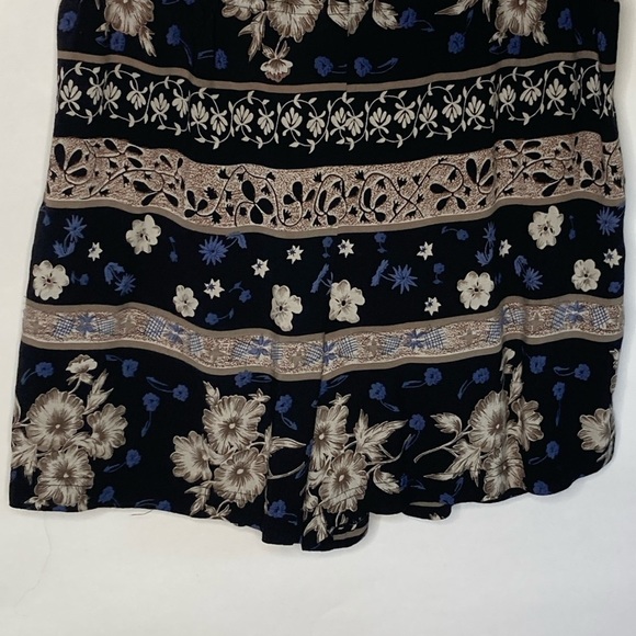 Vintage Studio Rayon Floral Shorts Sz Med - Picture 4 of 4